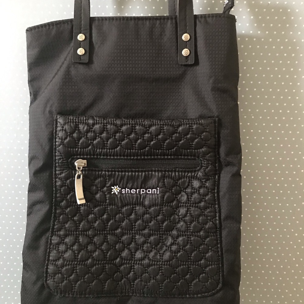Sherpani Black Crossbody Handbag
